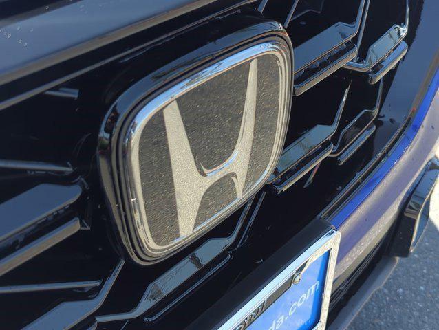 new 2025 Honda CR-V Hybrid car, priced at $38,000