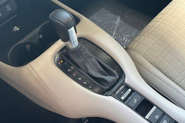 new 2027 Honda HR-V car, priced at $28,135