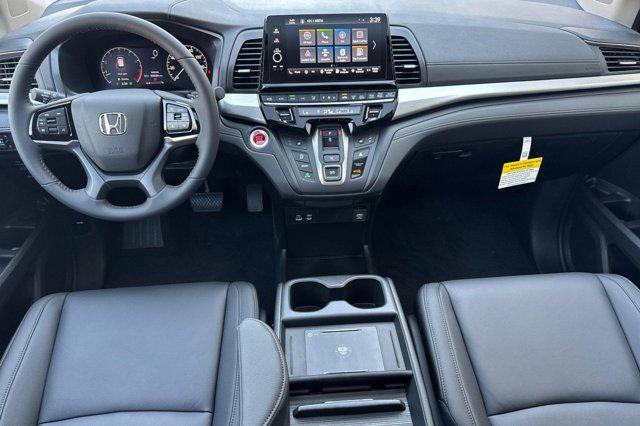 new 2026 Honda Odyssey car, priced at $45,425