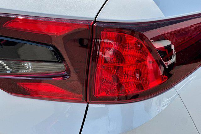 new 2026 Honda Odyssey car, priced at $45,425
