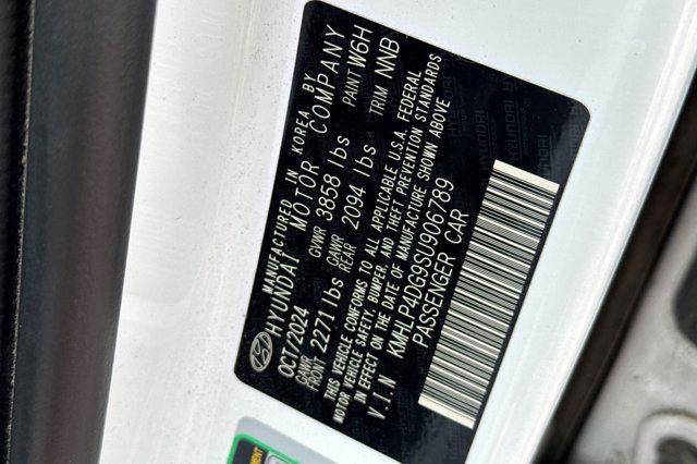 used 2025 Hyundai Elantra car, priced at $22,083