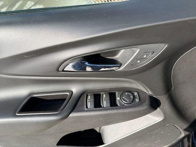 used 2022 Chevrolet Equinox car, priced at $17,595