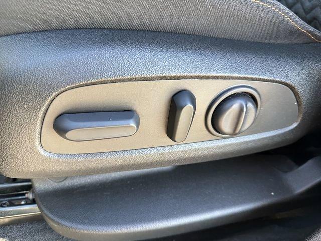 used 2022 Chevrolet Equinox car, priced at $17,595