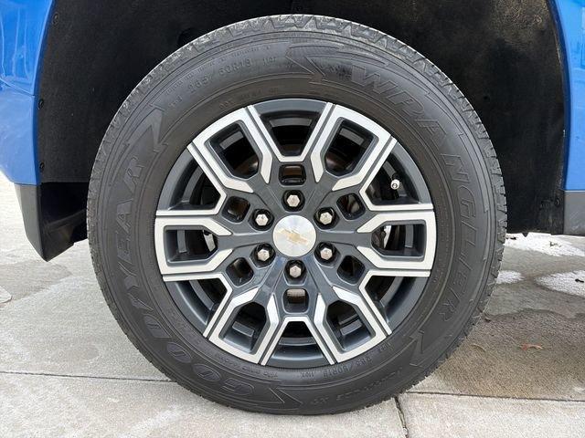 used 2023 Chevrolet Colorado car, priced at $30,579