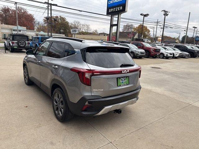 used 2024 Kia Seltos car, priced at $20,898