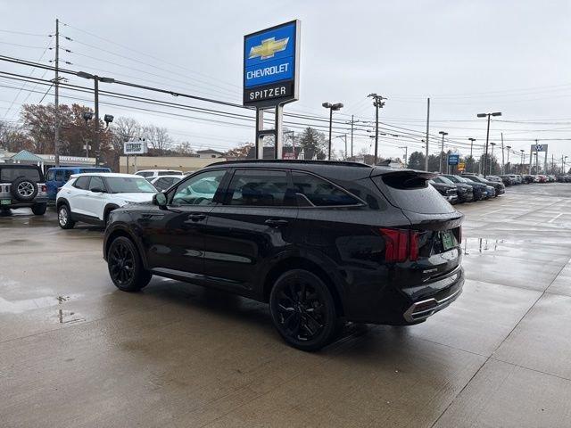 used 2023 Kia Sorento car, priced at $30,519