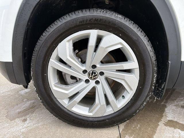 used 2023 Volkswagen Atlas car, priced at $26,656