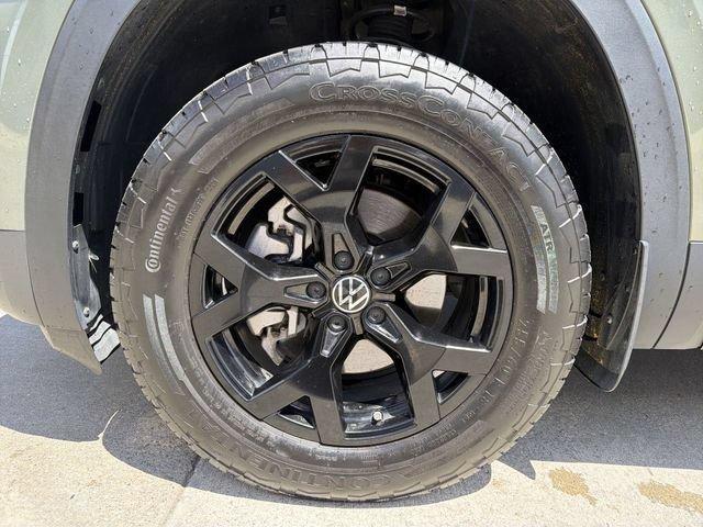 used 2024 Volkswagen Atlas car, priced at $35,692