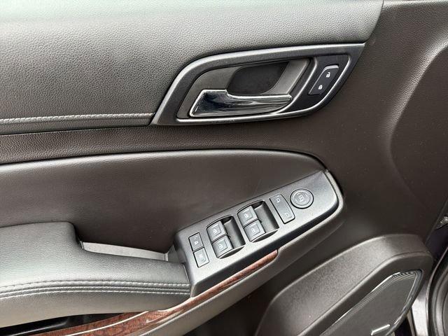 used 2017 GMC Yukon car, priced at $19,369