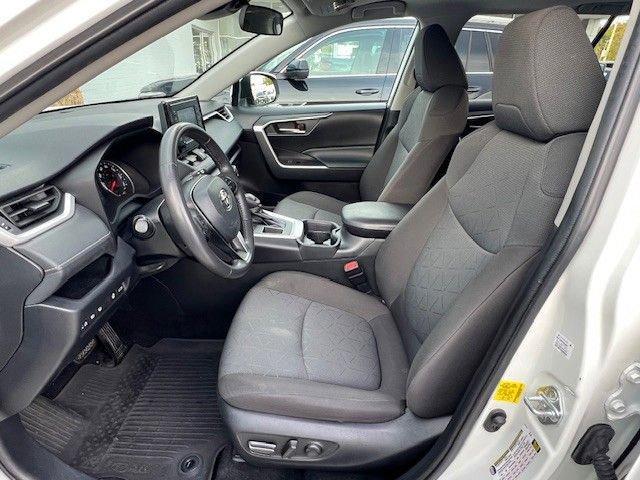 used 2021 Toyota RAV4 car, priced at $19,924