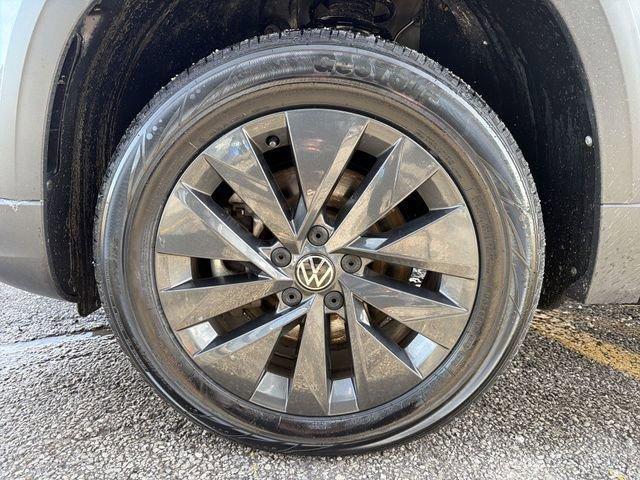 used 2022 Volkswagen Taos car, priced at $16,109