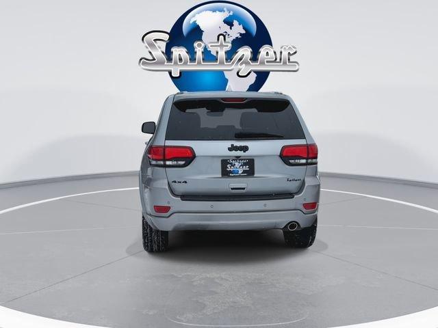 used 2017 Jeep Grand Cherokee car, priced at $17,868