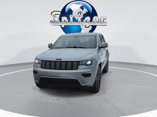 used 2017 Jeep Grand Cherokee car, priced at $17,868