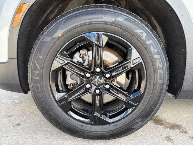 used 2024 Chevrolet Blazer car, priced at $30,866