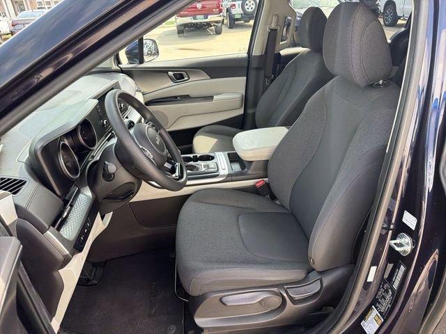used 2023 Kia Carnival car, priced at $21,770