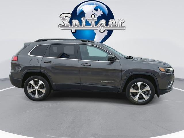 used 2022 Jeep Cherokee car, priced at $21,991