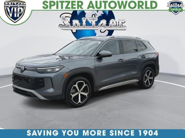 used 2025 Volkswagen Tiguan car, priced at $31,395
