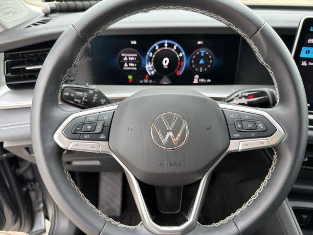 used 2025 Volkswagen Tiguan car, priced at $31,395