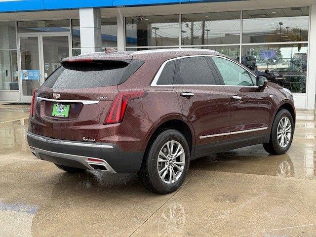 used 2022 Cadillac XT5 car, priced at $28,913