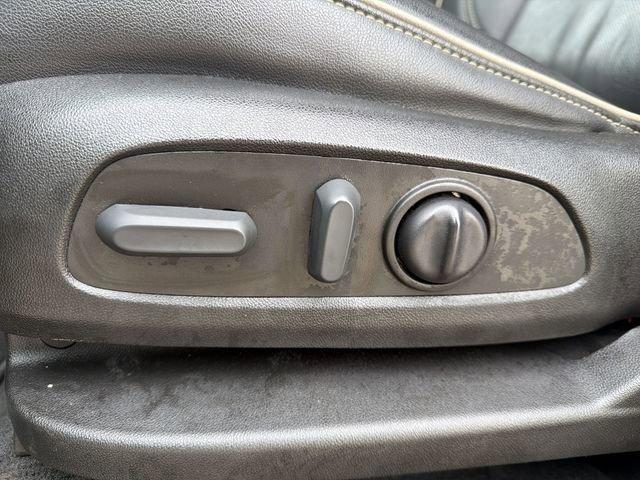 used 2023 Chevrolet Traverse car, priced at $34,804