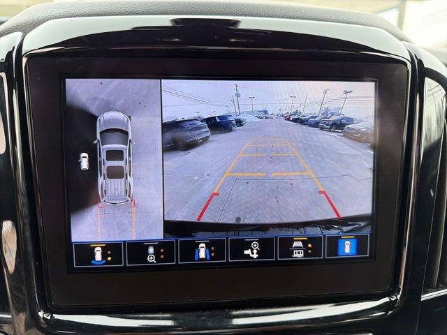 used 2023 Chevrolet Traverse car, priced at $34,804