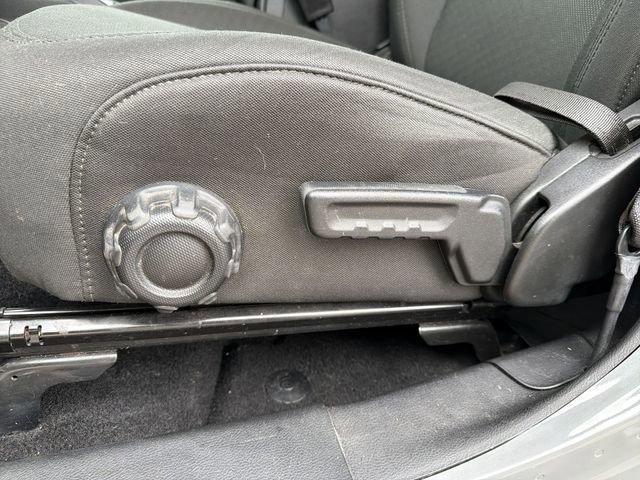 used 2022 Jeep Wrangler Unlimited car, priced at $27,239