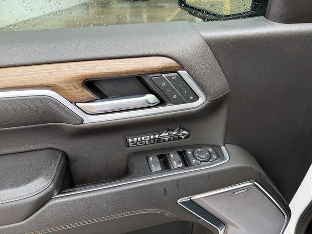 used 2022 Chevrolet Silverado 1500 car, priced at $44,995