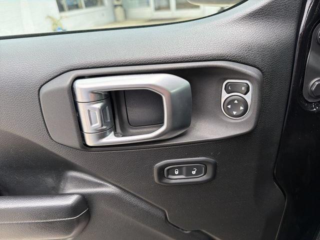 used 2020 Jeep Wrangler Unlimited car, priced at $29,436