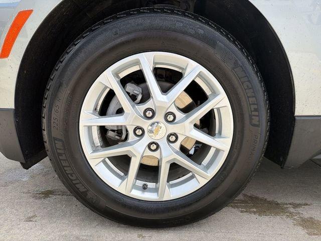 used 2024 Chevrolet Equinox car, priced at $22,995