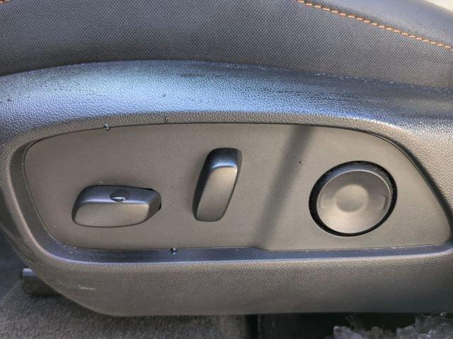 used 2025 Chevrolet Equinox car, priced at $29,796