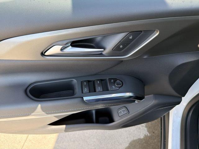 new 2026 Chevrolet Traverse car, priced at $46,601