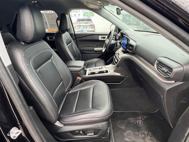 used 2023 Ford Explorer car, priced at $25,808