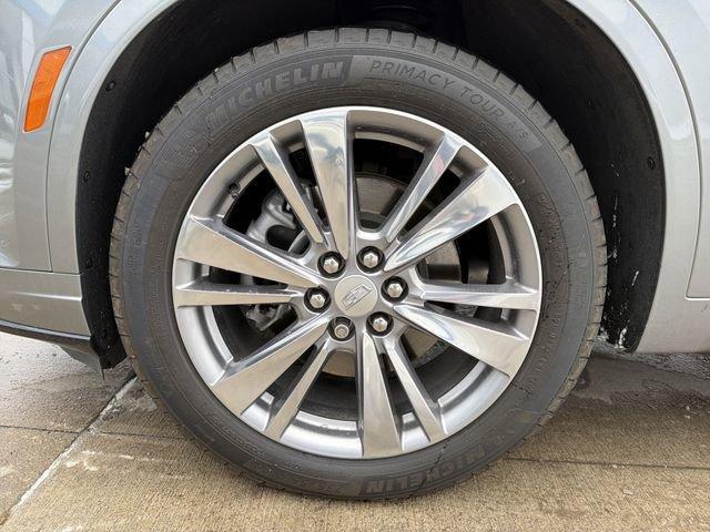 used 2024 Cadillac XT6 car, priced at $36,341