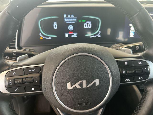 used 2023 Kia Sportage Hybrid car, priced at $24,576