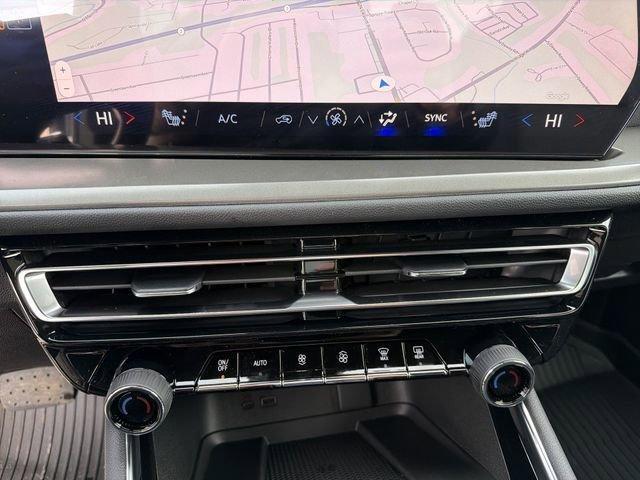 new 2026 Chevrolet Traverse car, priced at $42,545