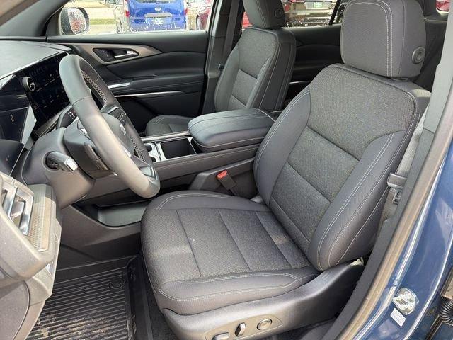 new 2026 Chevrolet Traverse car, priced at $42,545