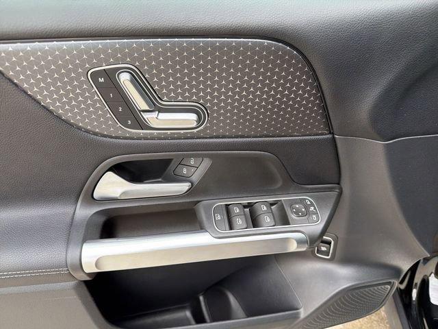 used 2025 Mercedes-Benz GLB 250 car, priced at $34,820