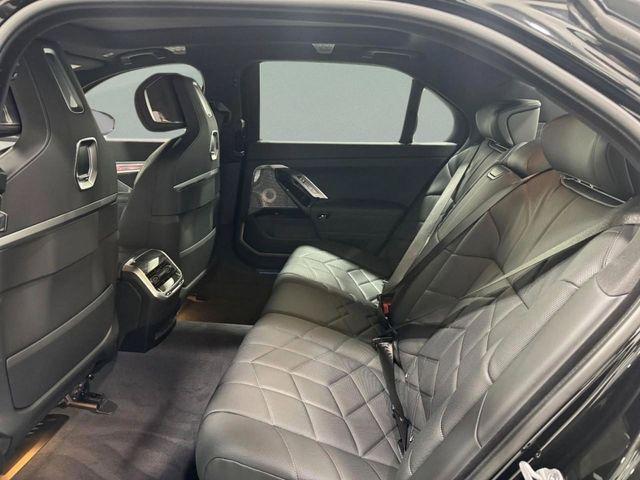 new 2026 BMW i7 car, priced at $135,699