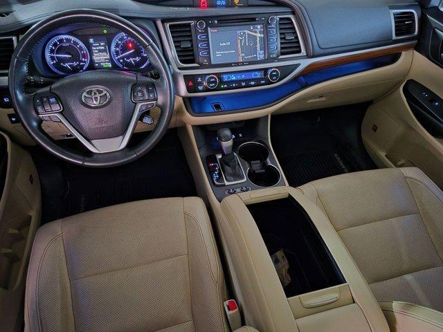 used 2018 Toyota Highlander car, priced at $29,050