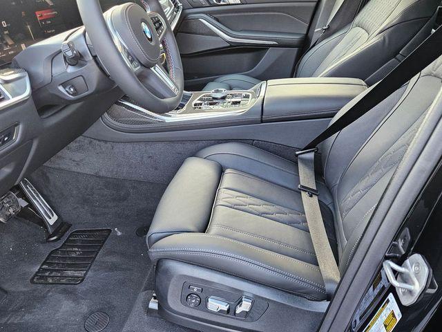 new 2026 BMW X7 car, priced at $126,054