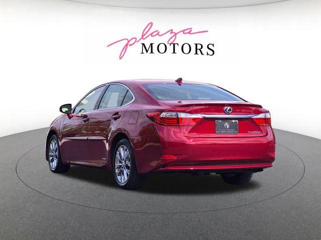 used 2015 Lexus ES 300h car, priced at $20,120