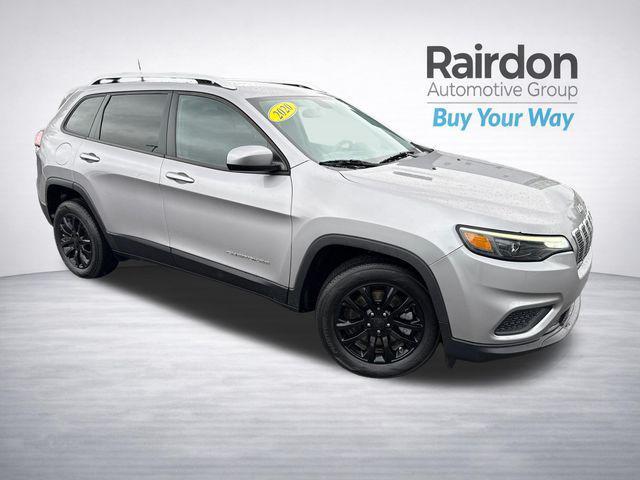 used 2020 Jeep Cherokee car, priced at $16,190