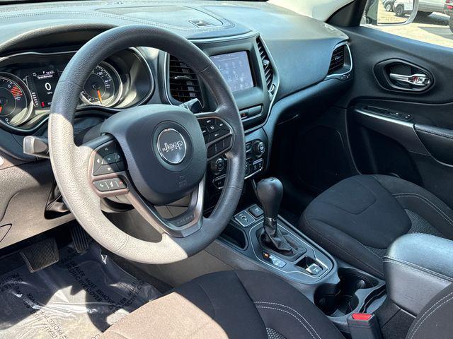 used 2020 Jeep Cherokee car, priced at $16,190