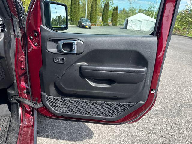 used 2021 Jeep Gladiator car, priced at $34,690