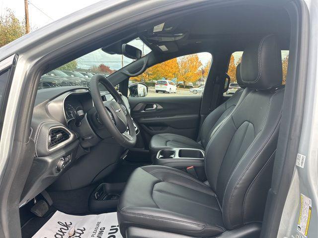 new 2026 Chrysler Pacifica car