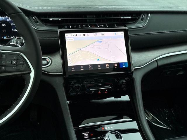 new 2025 Jeep Grand Cherokee L car, priced at $54,740