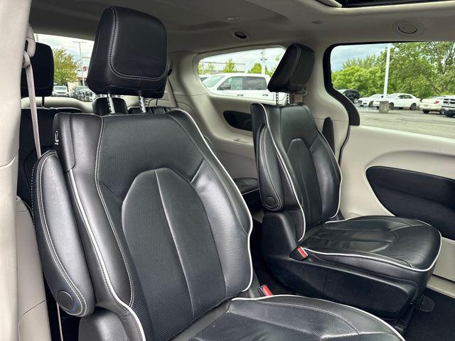 used 2023 Chrysler Pacifica Hybrid car, priced at $29,190