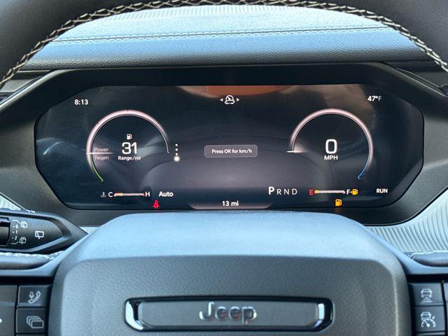 new 2026 Jeep Cherokee car, priced at $39,995