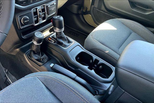 new 2025 Jeep Wrangler car, priced at $51,380