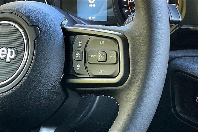 new 2025 Jeep Wrangler car, priced at $51,380